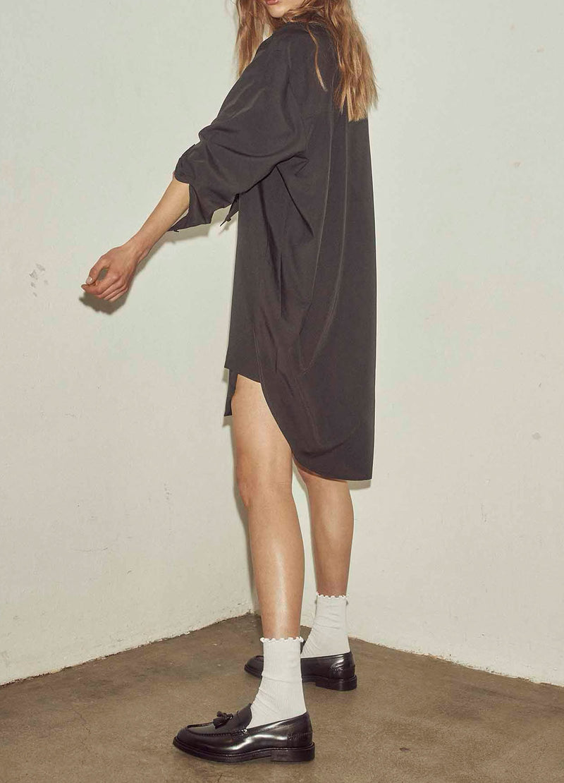 Oversized Low Back Shirt image 2