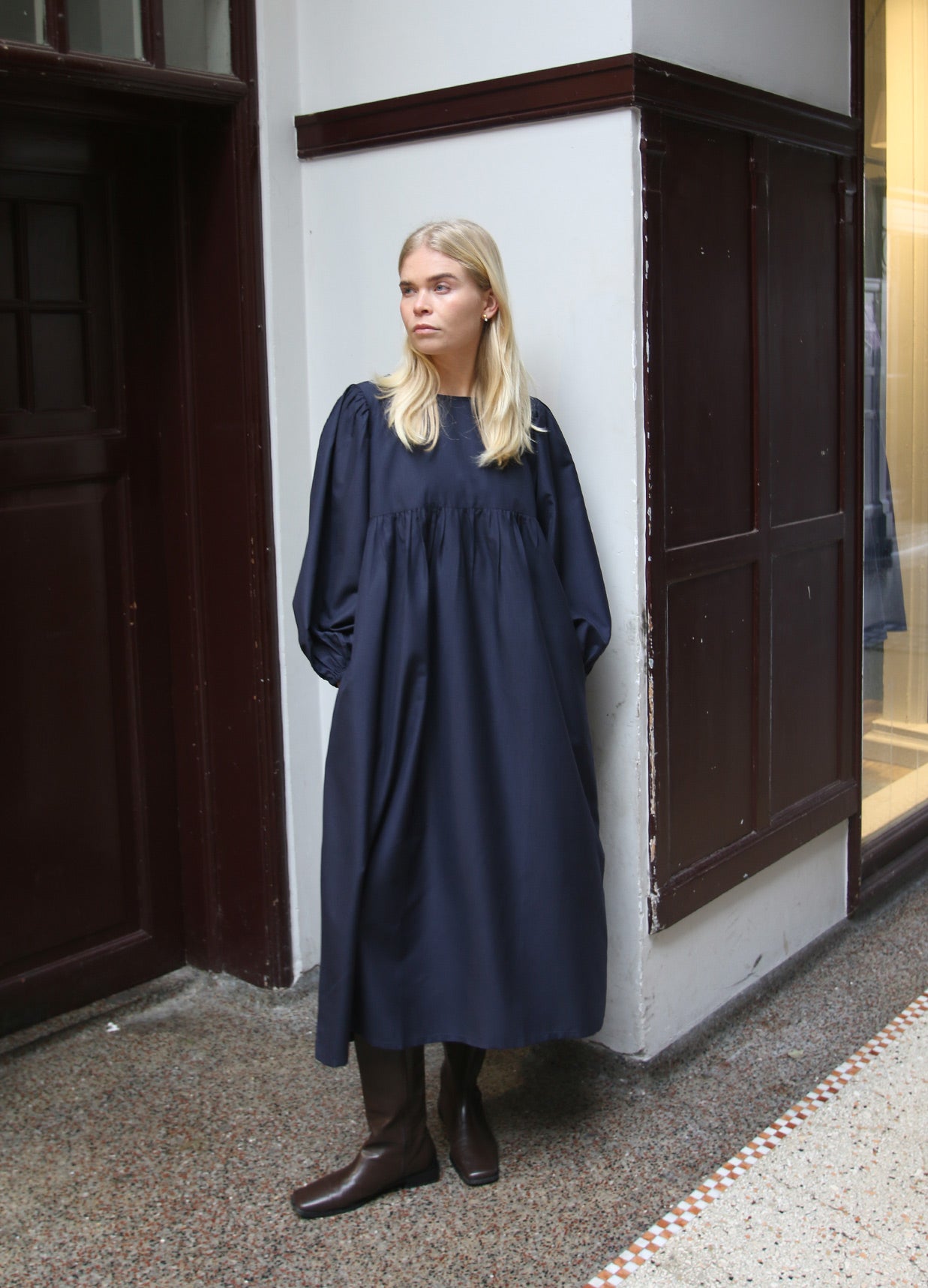 Long LS O-Neck Dress
