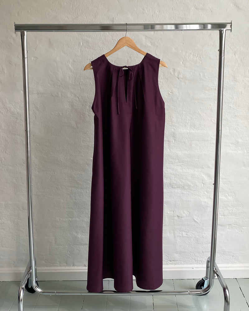 SL O-Neck Dress image 3