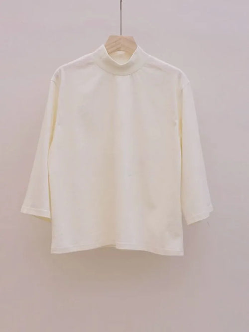 Mock Neck 3/4 Tee