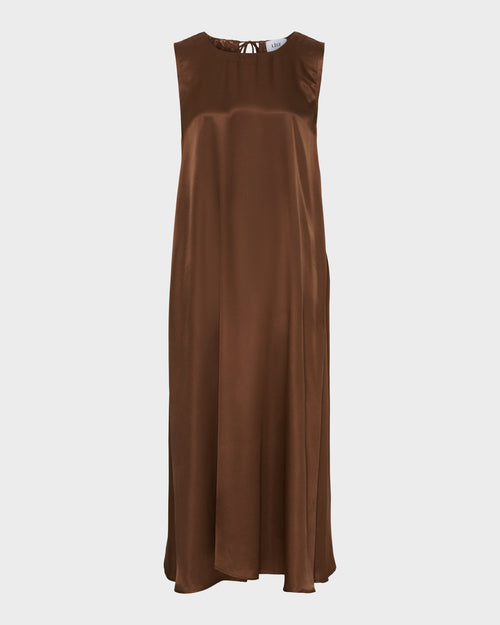 SL O-Neck Dress
