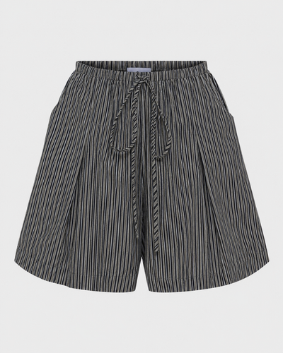 Pleated Wide Shorts