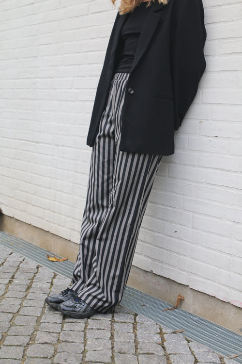 Straight Leg Pant