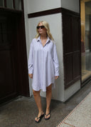 Oversized Low Back Shirt