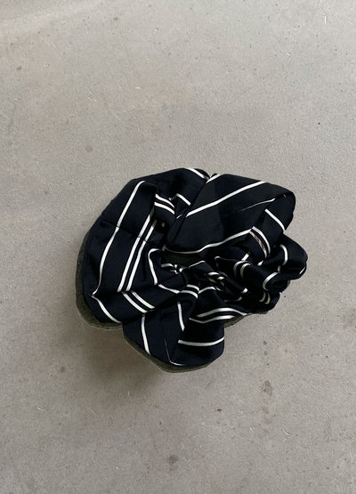 Striped Scrunchy
