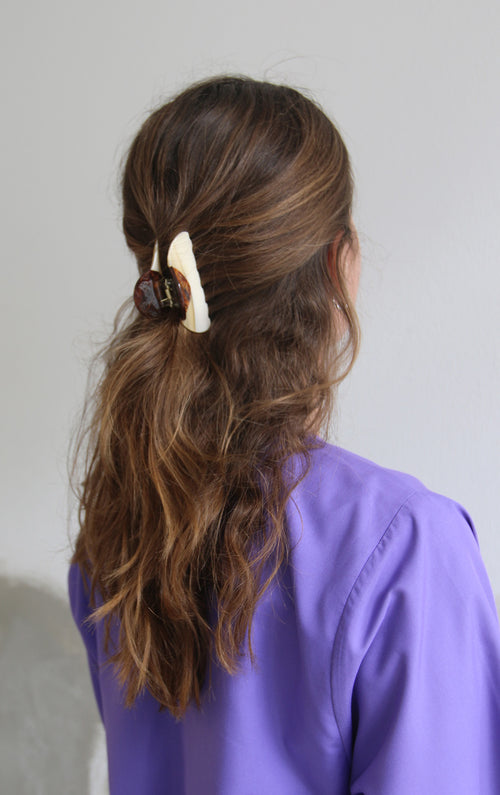 Contrast Hair Grip