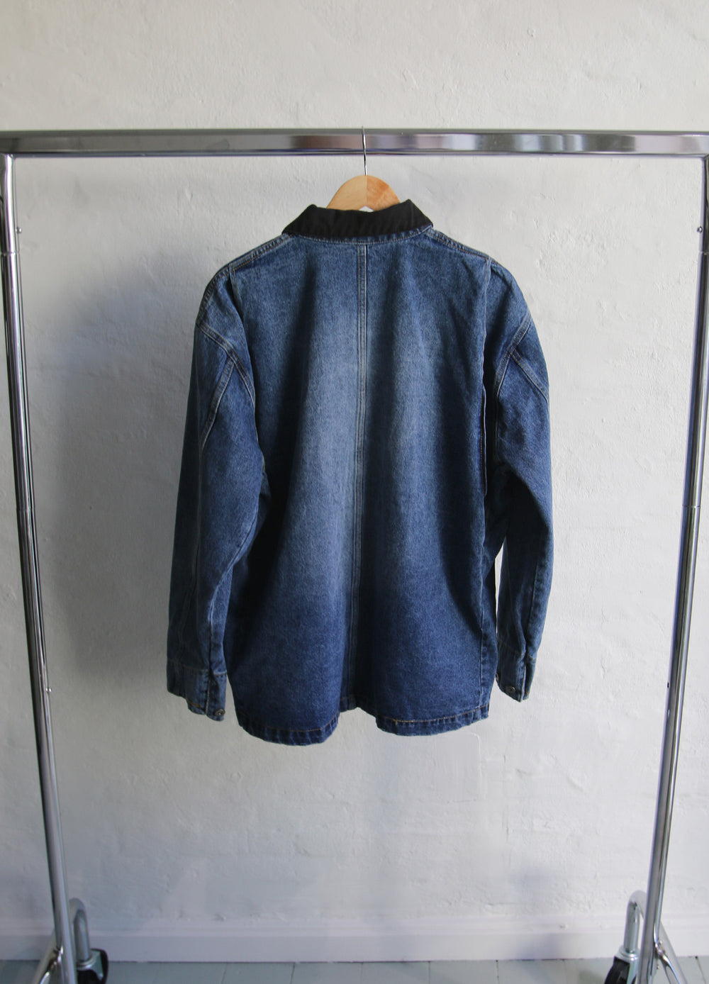 Contrast Denim Jacket image 3