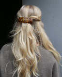 Leo Hair Buckle Large