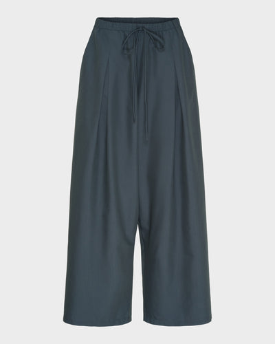 Pleated Wide Leg Pant