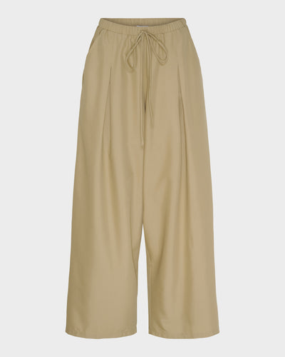 Pleated Wide Leg Pant
