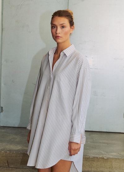 Oversized Low Back Shirt