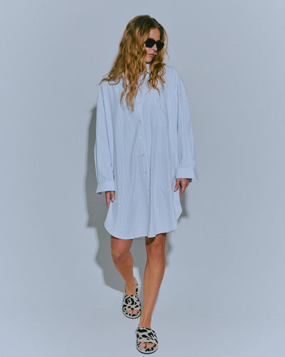 Oversized Low Back Shirt