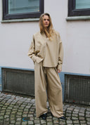 Pleated Wide Leg Pant