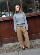 Wide Barrel Leg Pant