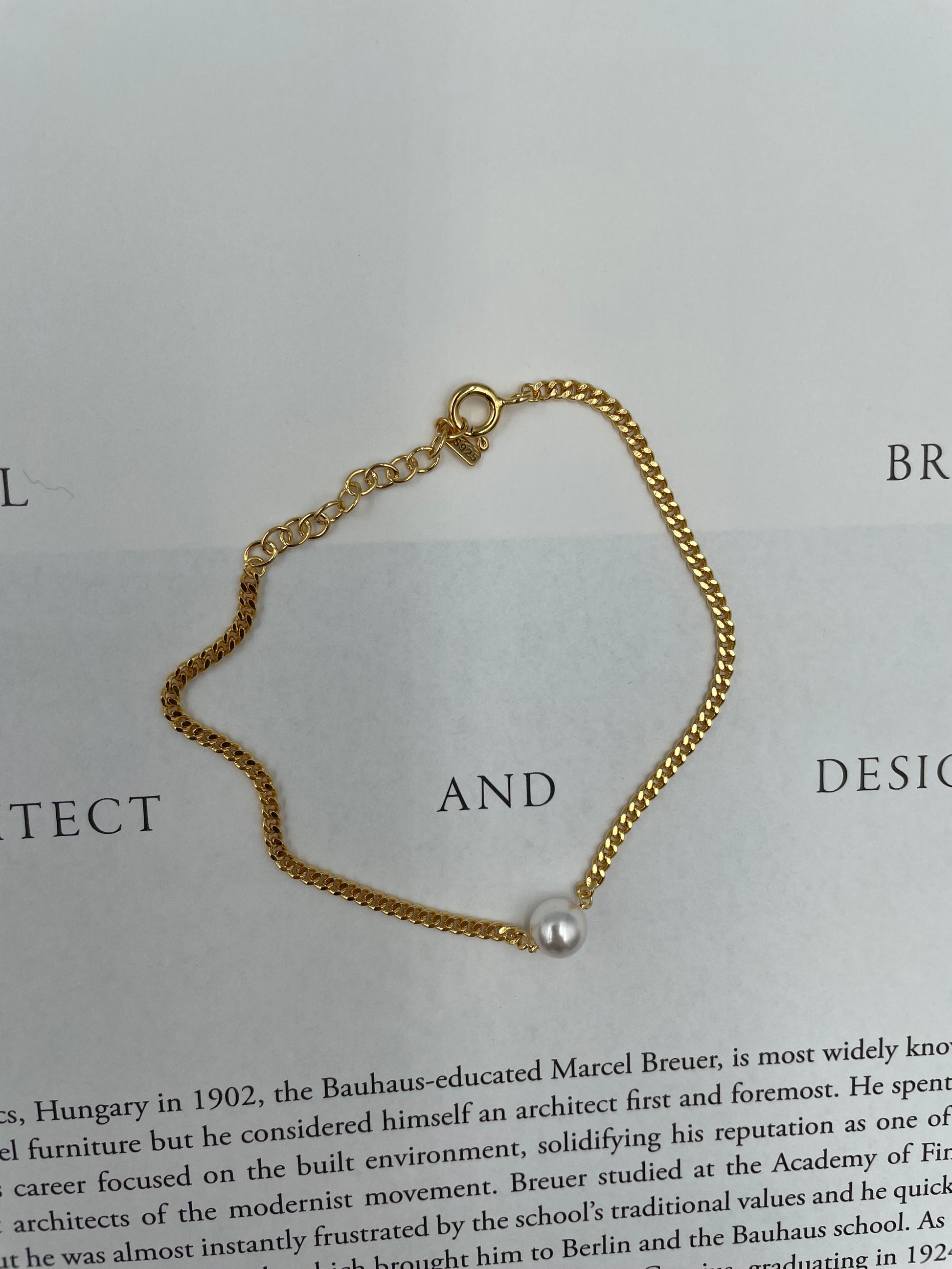 Pearl Panser Chain Bracelet
